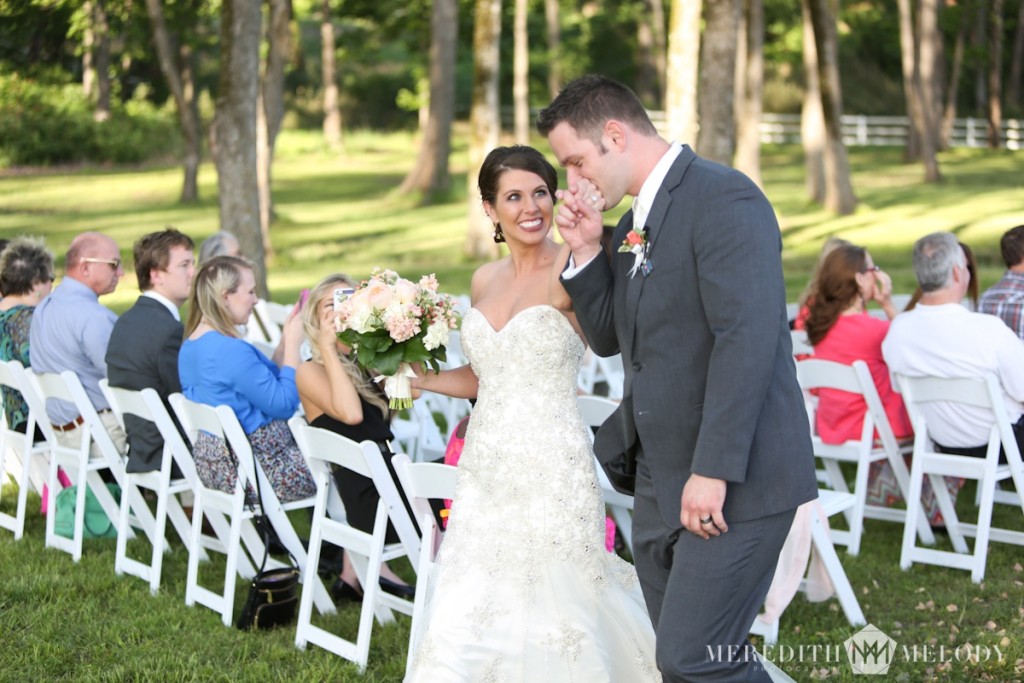Little Rock Wedding Photographers | Park on the River Wedding